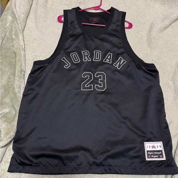 Jordan Black Sports Jersey - Picture 1 of 2